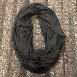 Infinity scarf